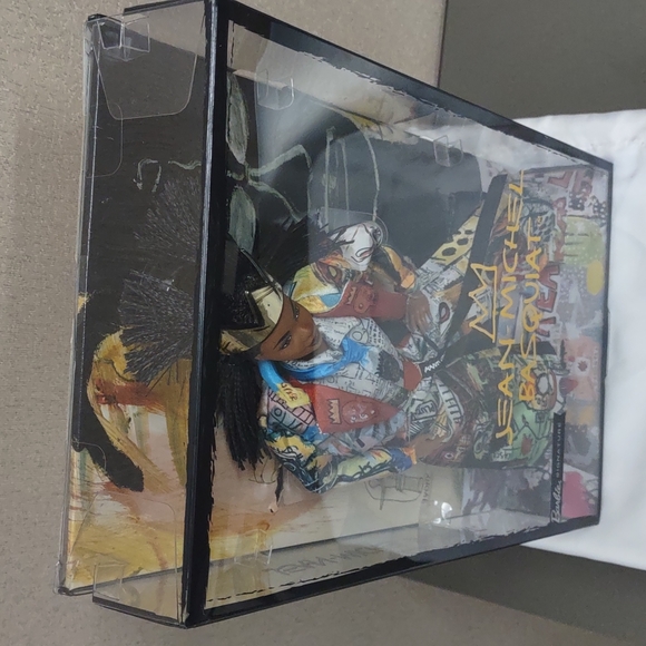 Barbie - Picture 4 of 7